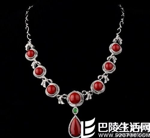  红珊瑚对人体有保健作用吗？