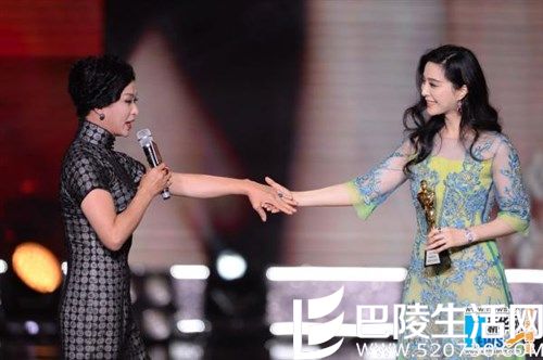 金星范冰冰牵手 范冰冰主动答应做客金星秀 金星范冰冰牵手 范冰冰主动答应做客金星秀