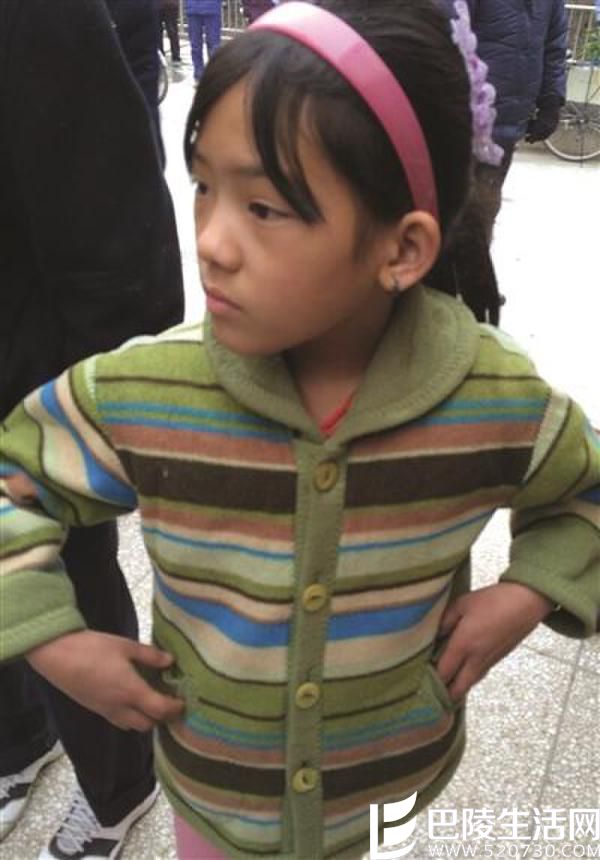 9岁女孩火场救出妹妹  淡定孩子拉出妹妹获赞