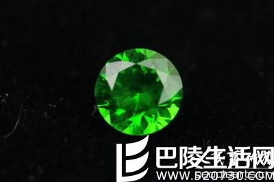 你见过石榴石家族里的小公主翠榴石吗? 你见过石榴石家族里的小公主翠榴石吗?