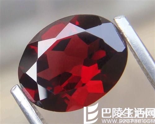 石榴石为什么要消磁?七招教你学会石榴石的消磁方法 石榴石为什么要消磁?七招教你学会石榴石的消磁方法