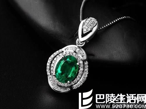 被誉为绿宝石之王的极品祖母绿原石图片欣赏