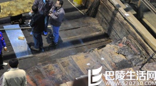 大墓出土金丝玉剑 金缕玉衣或已不远