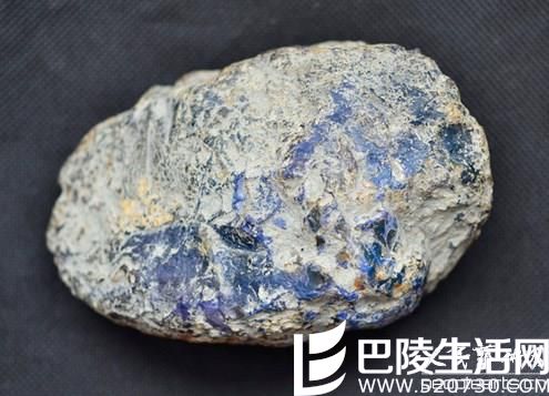 造物主的神来之笔:蓝珀特性及蓝珀图片欣赏 造物主的神来之笔:蓝珀特性及蓝珀图片欣赏