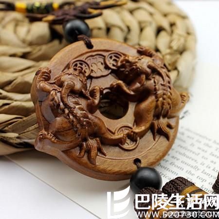 非洲花梨木汽车挂件图片汇总 非洲花梨木汽车挂件图片汇总