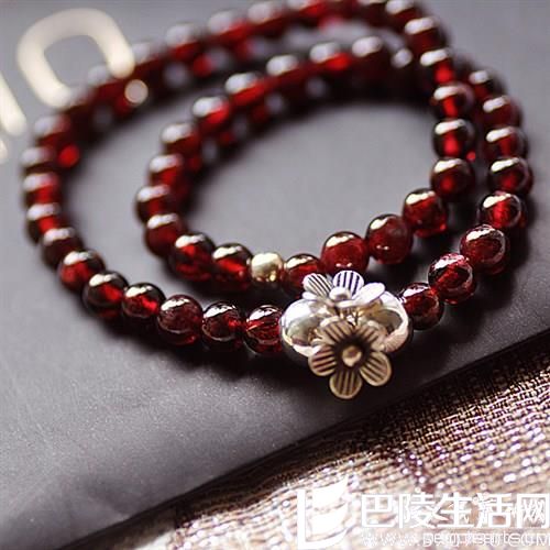 五点鉴别石榴石的好坏 五点鉴别石榴石的好坏