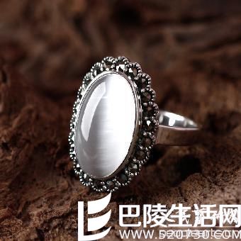 为什么猫眼石会出现猫眼? 为什么猫眼石会出现猫眼?