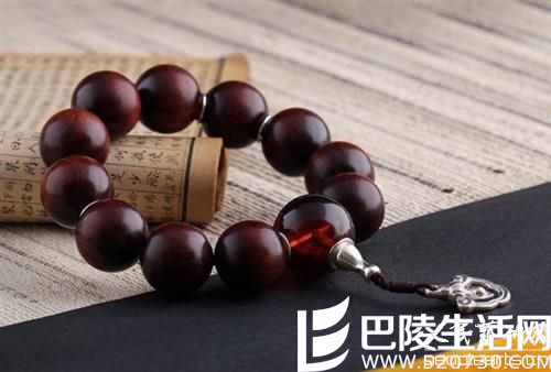 极品印度小叶紫檀手串应具备哪些条件？