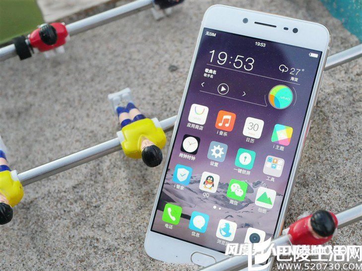 vivo X7 4GB+64GB 全网通4G手机 双卡双待 金色 vivo X7 4GB+64GB 全网通4G手机 双卡双待 金色
