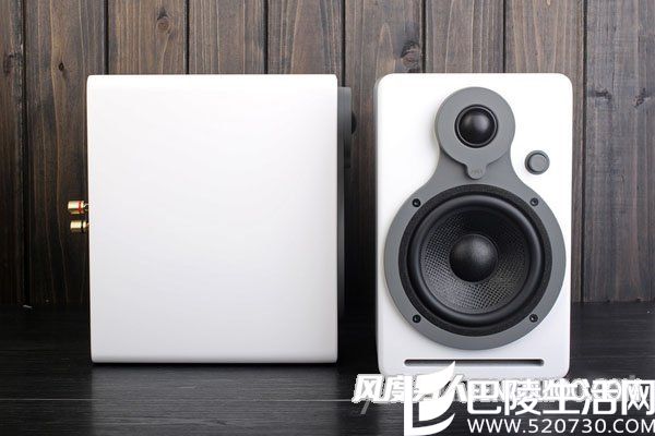 正侧面展示 正侧面展示