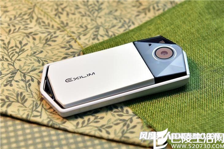 索尼A5100 索尼A5100