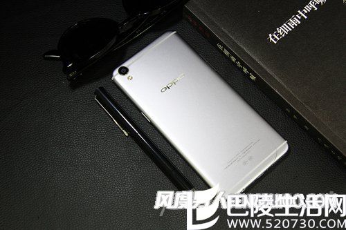 OPPO R9 OPPO R9