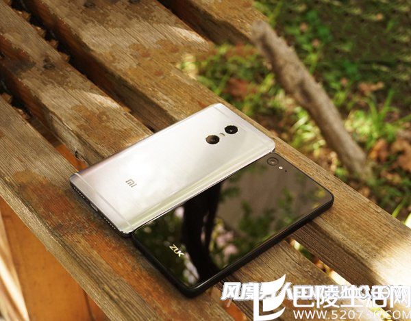 联想ZUK Z2好还是红米Pro评测对比 联想ZUK Z2好还是红米Pro评测对比