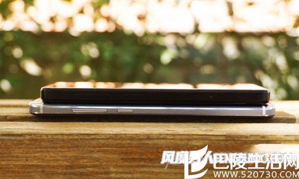 联想ZUK Z2和红米Pro机身对比 联想ZUK Z2和红米Pro机身对比