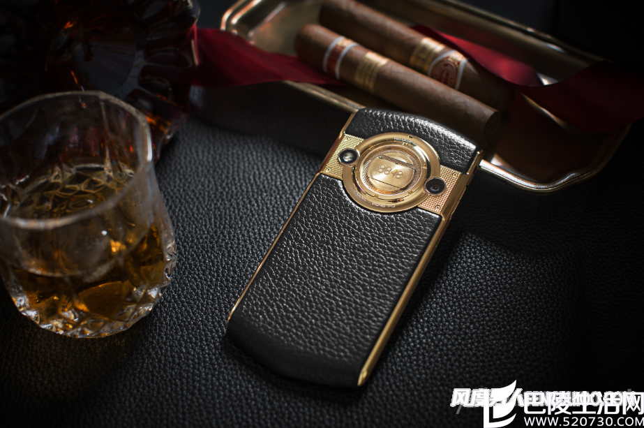 8848 钛金手机M3巅峰版