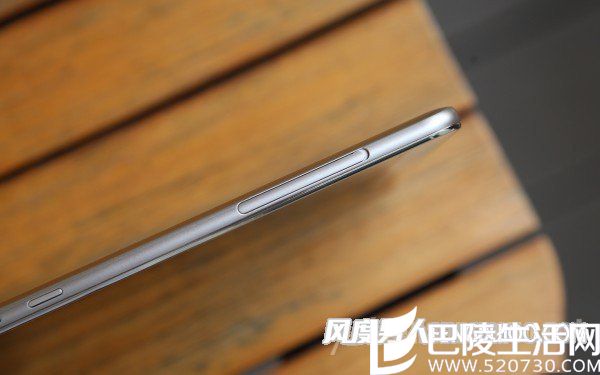 荣耀平板2机身
