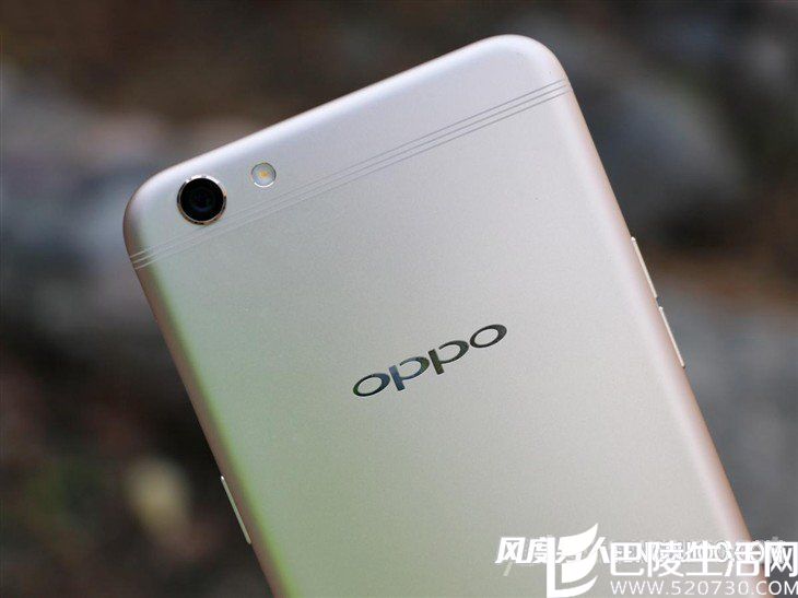 OPPO R9S手机手感