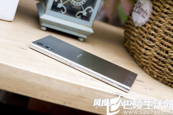 索尼XZ指纹识别