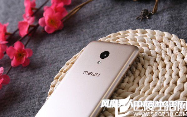 1300W主镜头 1300W主镜头