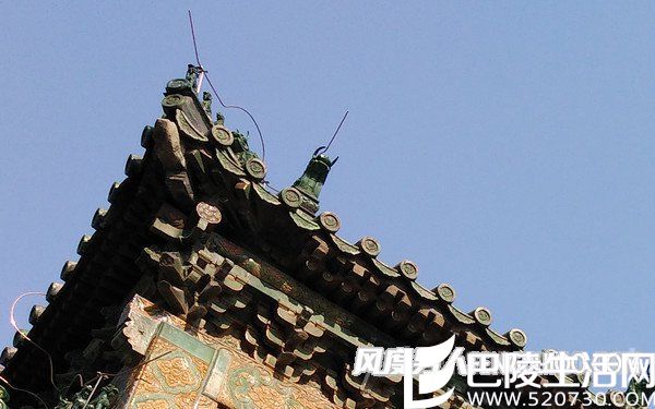 边缘稍有发紫倾向 边缘稍有发紫倾向