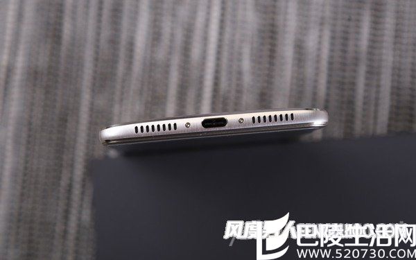 智能兼容的快充方案