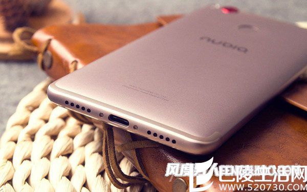 努比亚miniS接口