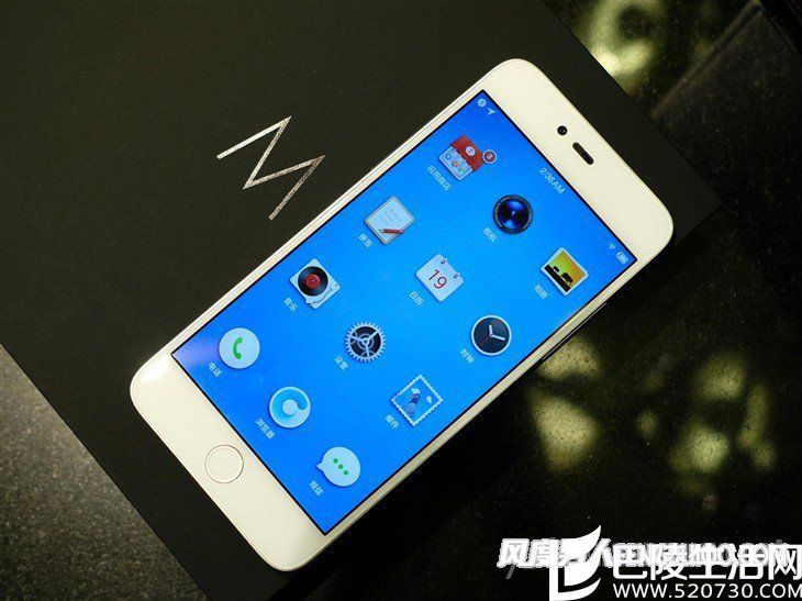 Smartisan M1 Smartisan M1