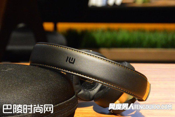 小米新款头戴式耳机LOGO