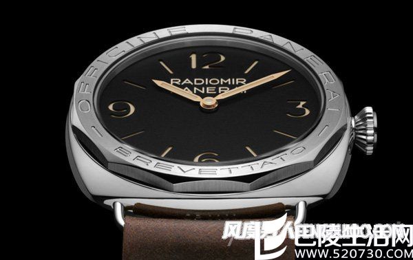 沛纳海日动力储存精钢腕表