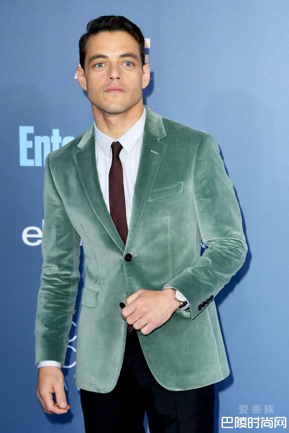 卢卡斯·赫奇斯、拉米·马雷克佩戴万宝龙腕表亮相第二十二届评论家选择奖颁奖盛典