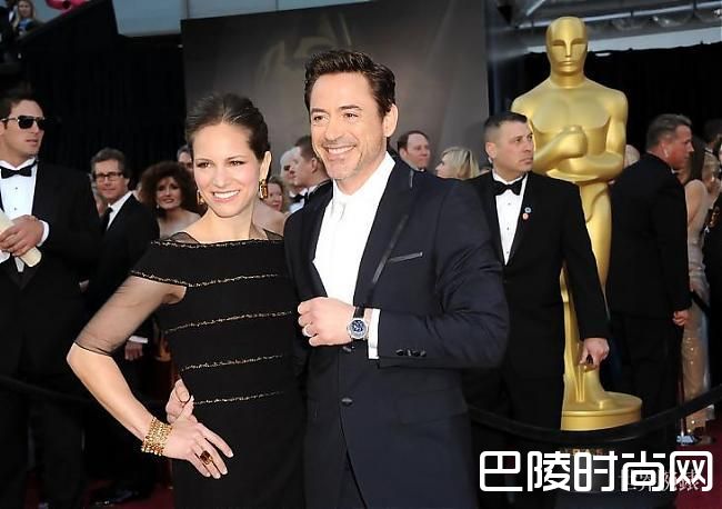 【名人戴表】「钢铁人」小罗伯特·唐尼：可以从珠宝盒看出男人的性格(1);钢铁人；小罗伯特唐尼；Amvox；Geophysic；Reverso；Midnight in Paris；Speedmaster