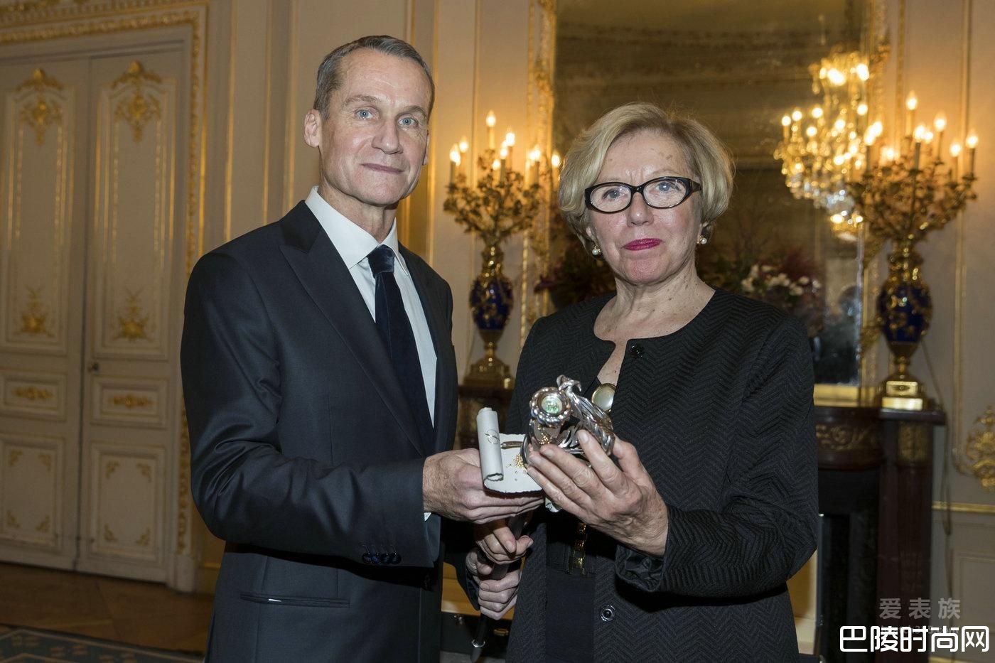 Chopard萧邦为法兰西学院院士安德烈·马金(Andreï Makine)锻造佩剑