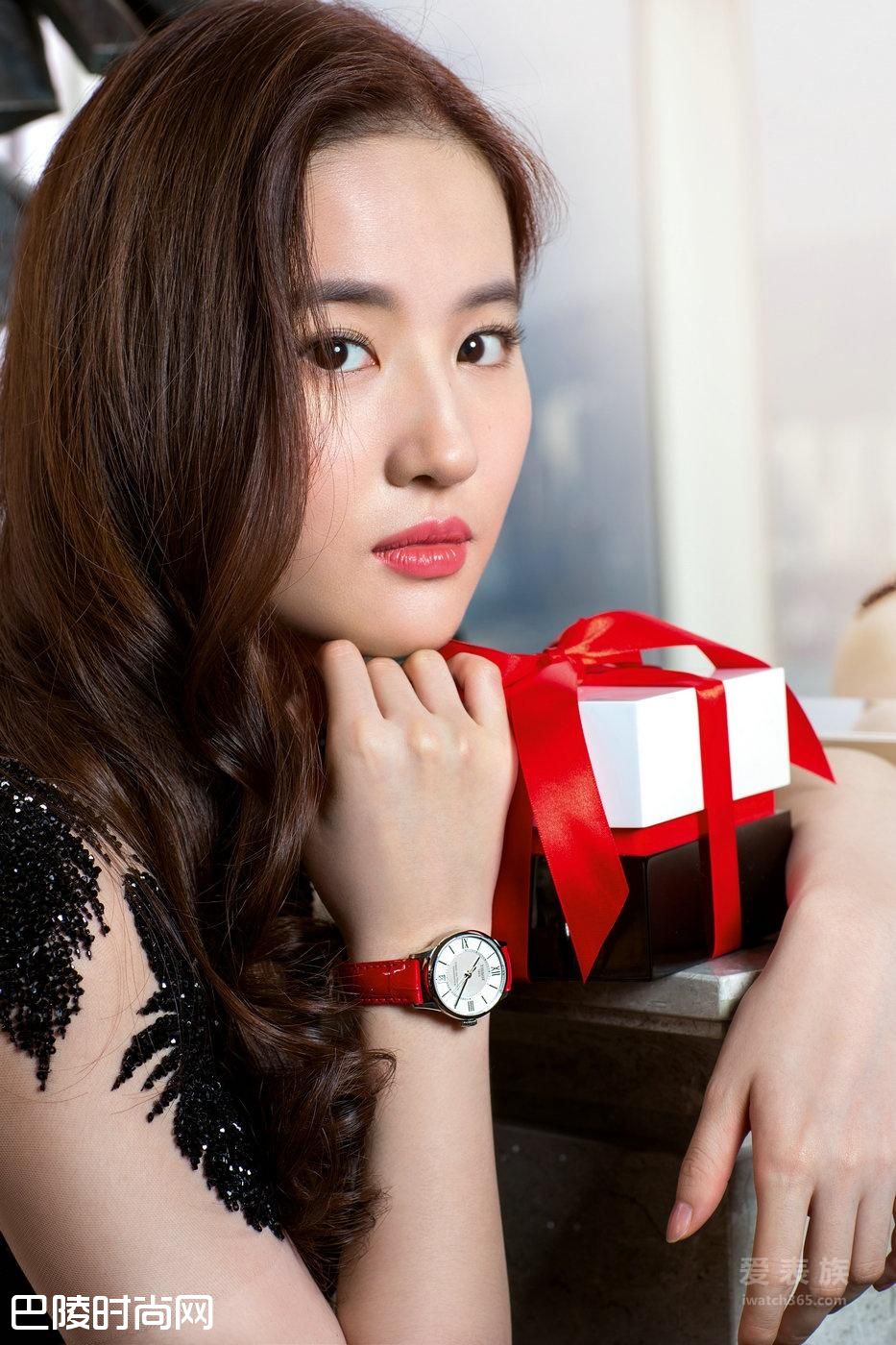 这一刻 盈满喜悦 天梭表杜鲁尔系列奏响2017年新春颂章