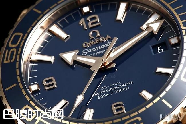 高级专业潜水表 卡地亚Calibre Diver vs OMEGA海马;潜水表；陶瓷；小三针；海马；同轴擒纵；CARTIER；卡地亚；OMEGA；欧米茄