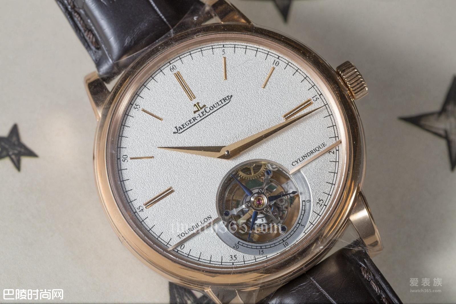 简单的复杂款---积家大师系列圆柱游丝陀飞轮玫瑰金腕表