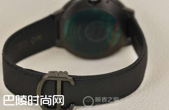 卡地亚蓝气球碳镀层腕表品鉴