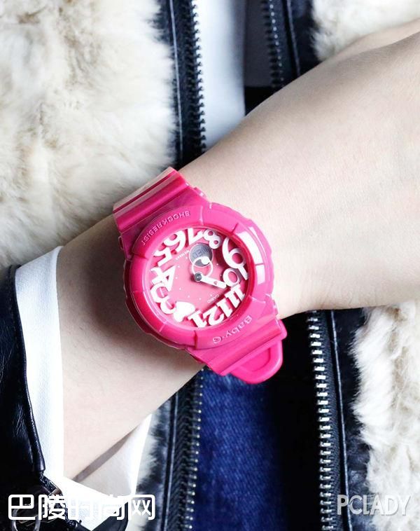 2017的桃花运请从一枚少女力Max的腕表开始 2017的桃花运请从一枚少女力Max的腕表开始