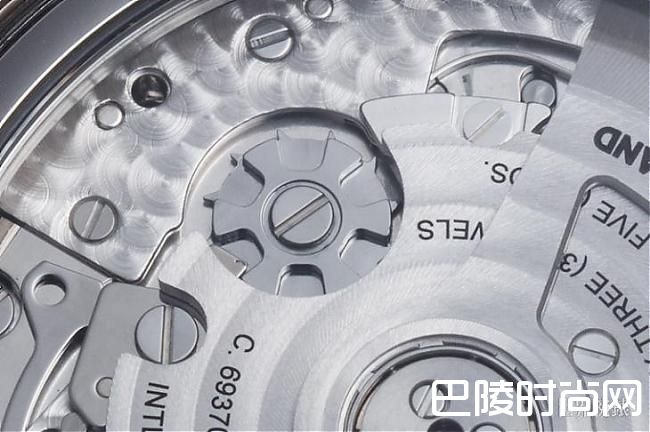 进一步细分化的价位带 IWC Cal.69370;IWC；万国表