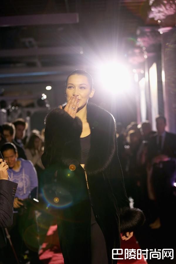 贝拉·哈迪德加入TAG Heuer泰格豪雅大家庭！