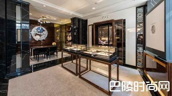 IWC万国表推出葡萄牙系列万年历“上海特别版”