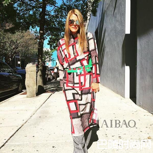 时尚编辑安娜·戴洛·罗素(Anna Dello Russo)