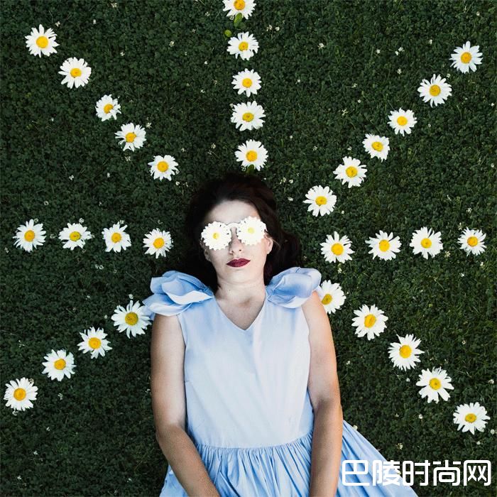 俄罗斯时尚博主Manona Che街拍