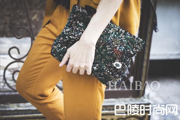 俄罗斯时尚博主Manona Che街拍