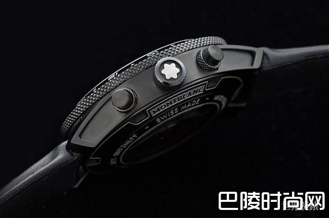 新运动表纪元 万宝龙TimeWalker多时区计时码表;两地时间；计时码表；陶瓷；UTC；TimeWalker；MONTBLANC；万宝龙