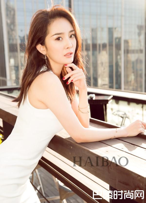 Possession系列推广大使杨幂完美演绎Piaget Possession系列