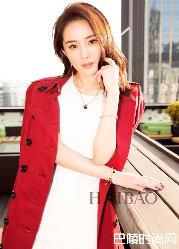 Possession系列推广大使杨幂完美演绎Piaget Possession系列