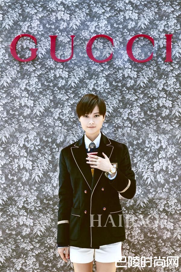 李宇春出席Gucci腕表首饰成都巡展