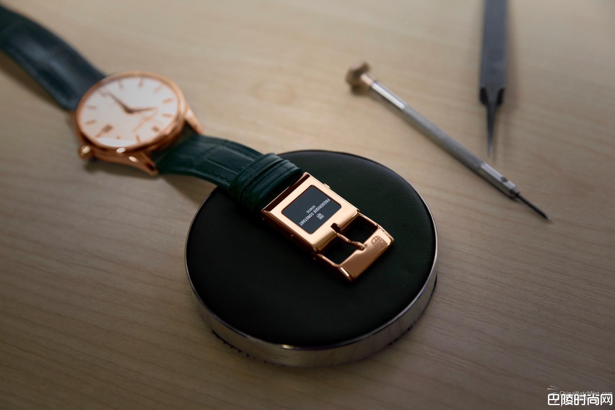 康斯登 E-Strap 智能表带_1.jpg