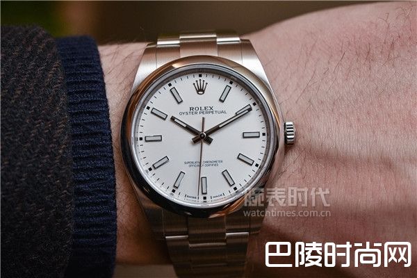 劳力士新款蚝式恒动39 114300黑、白盘腕表评测