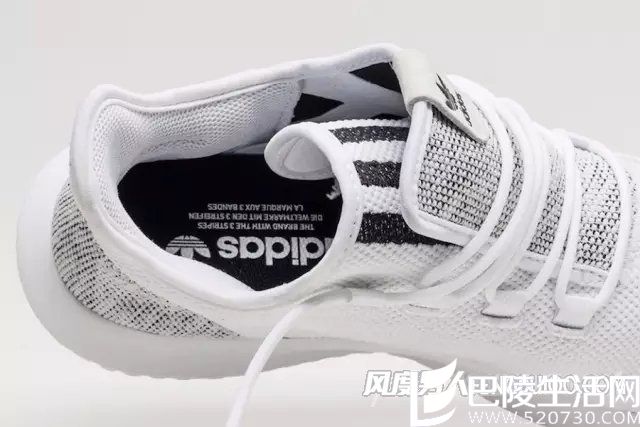 Tubular Shadow Tubular Shadow